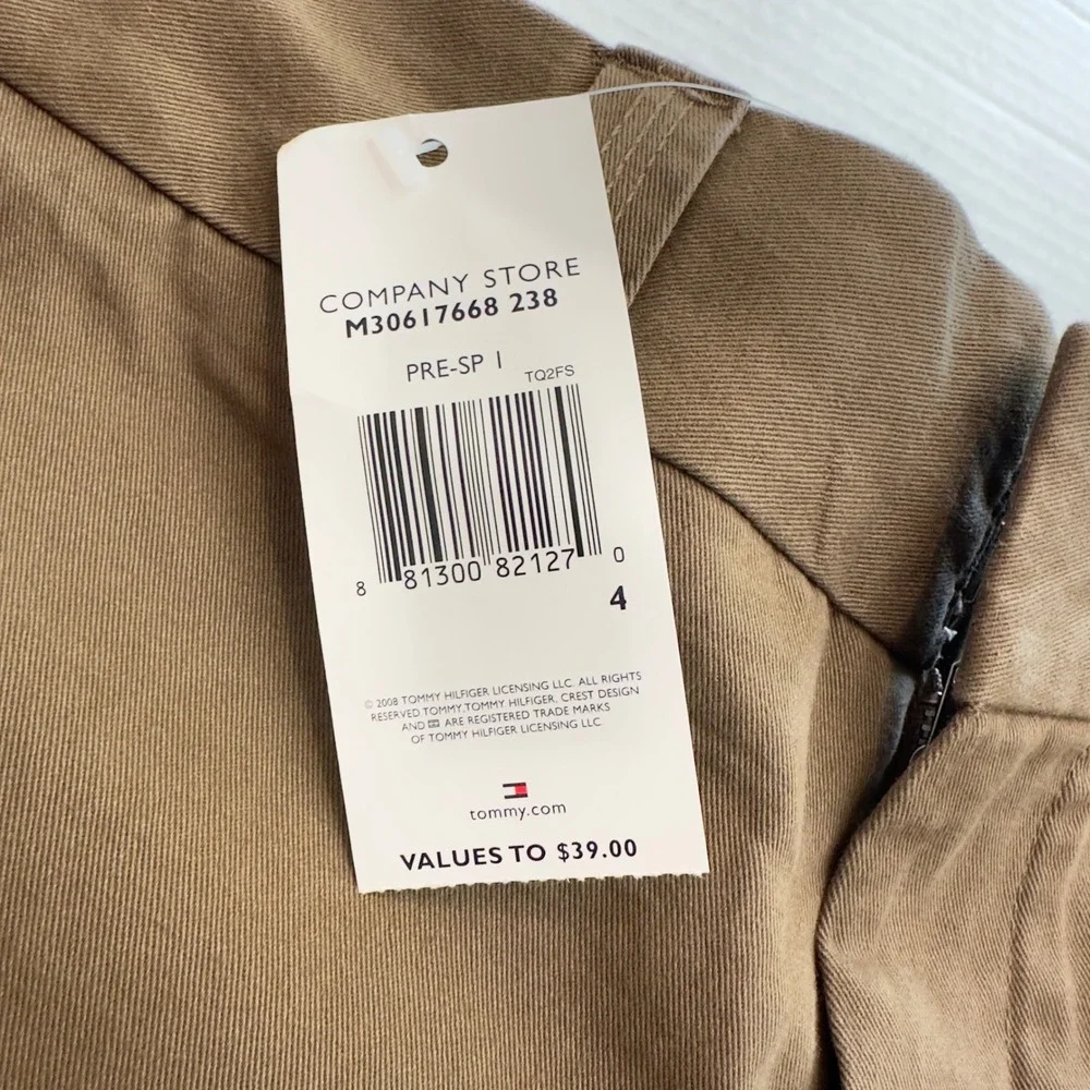 Tommy Hilfiger Womens Khaki Chino Shorts Brown Cotton Twill Size 4 NWT M30617668